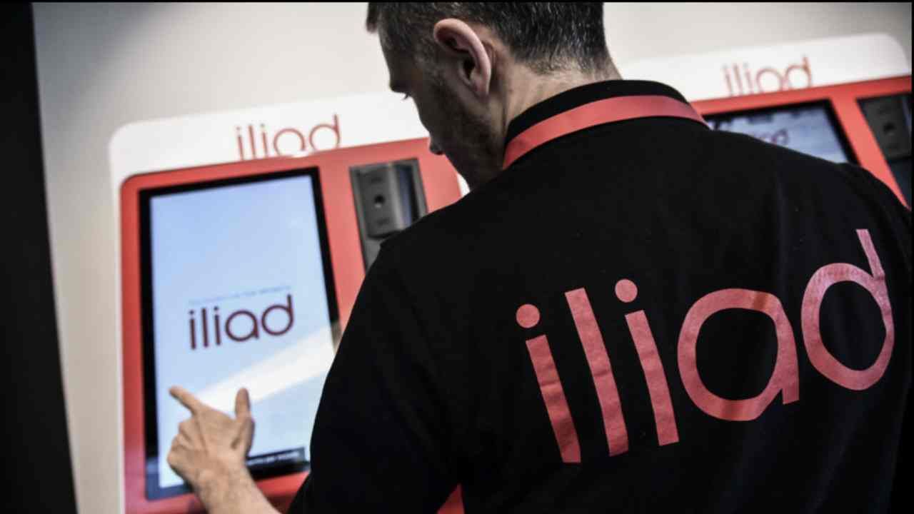 Iliad (web source) 28.10.2022 crmag 2