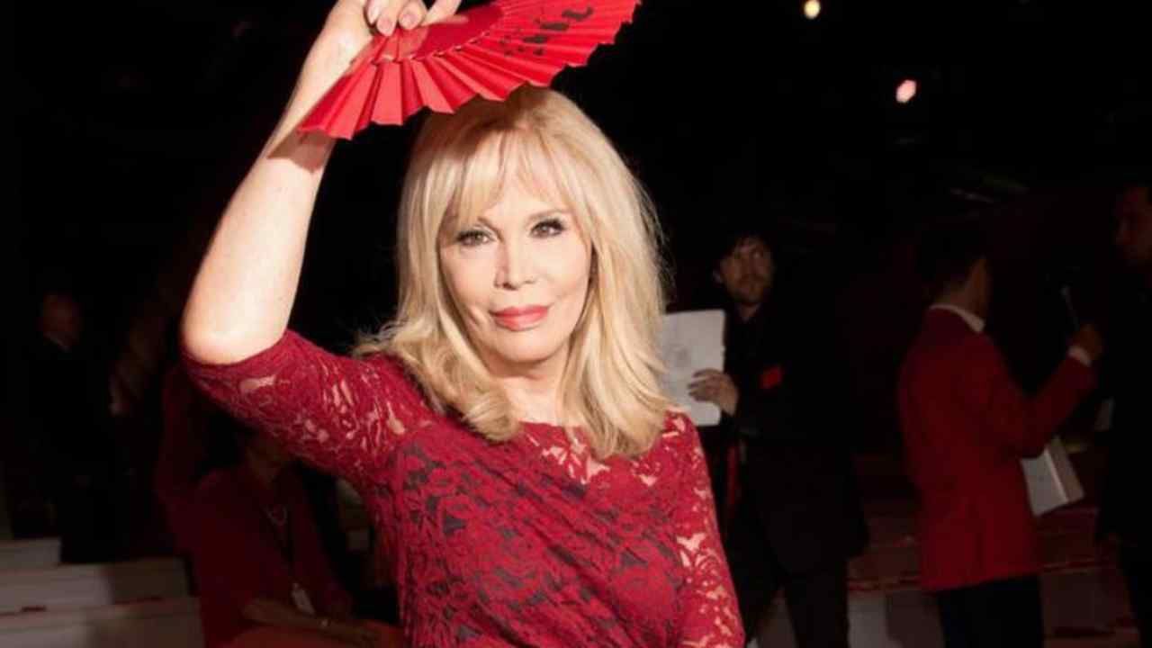 Amanda Lear (Ansa) 4.12.2022 crmag